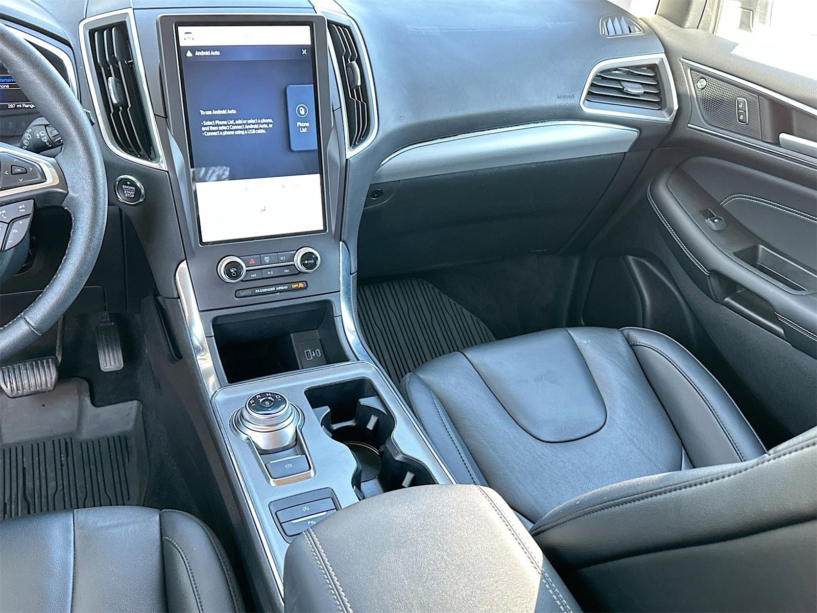 Used 2021 Ford Edge Titanium image 23