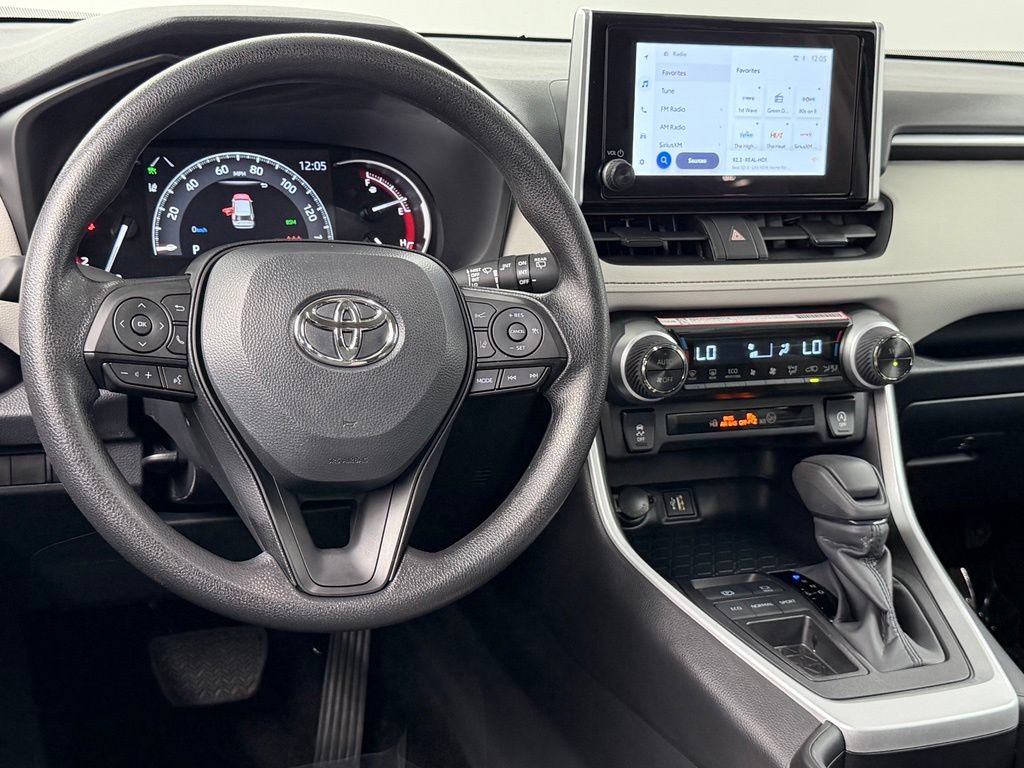 Certified 2025 Toyota RAV4 XLE w/ Convenience Package FWD image 38