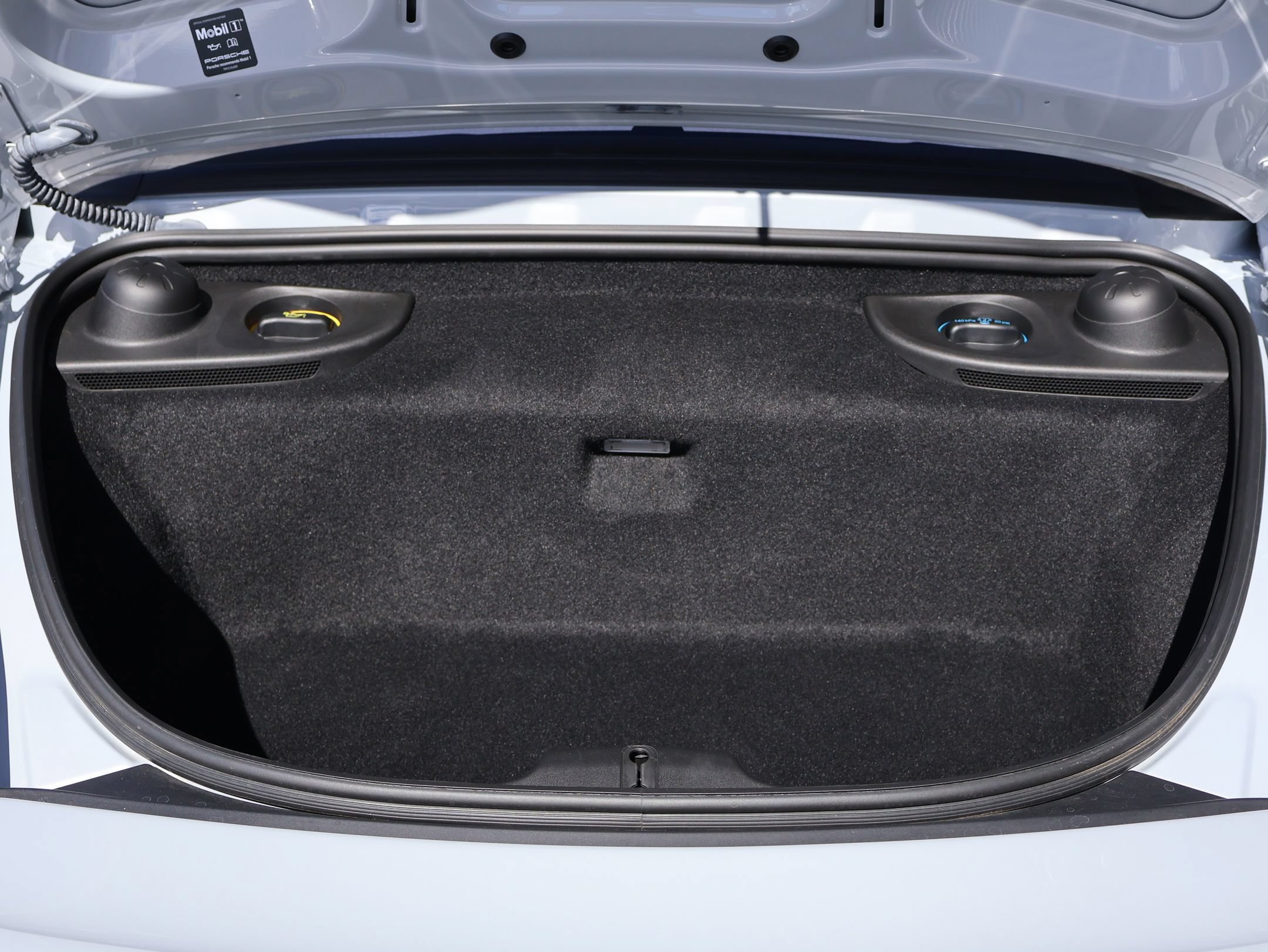 Certified 2024 Porsche 718 Boxster S RWD image 30