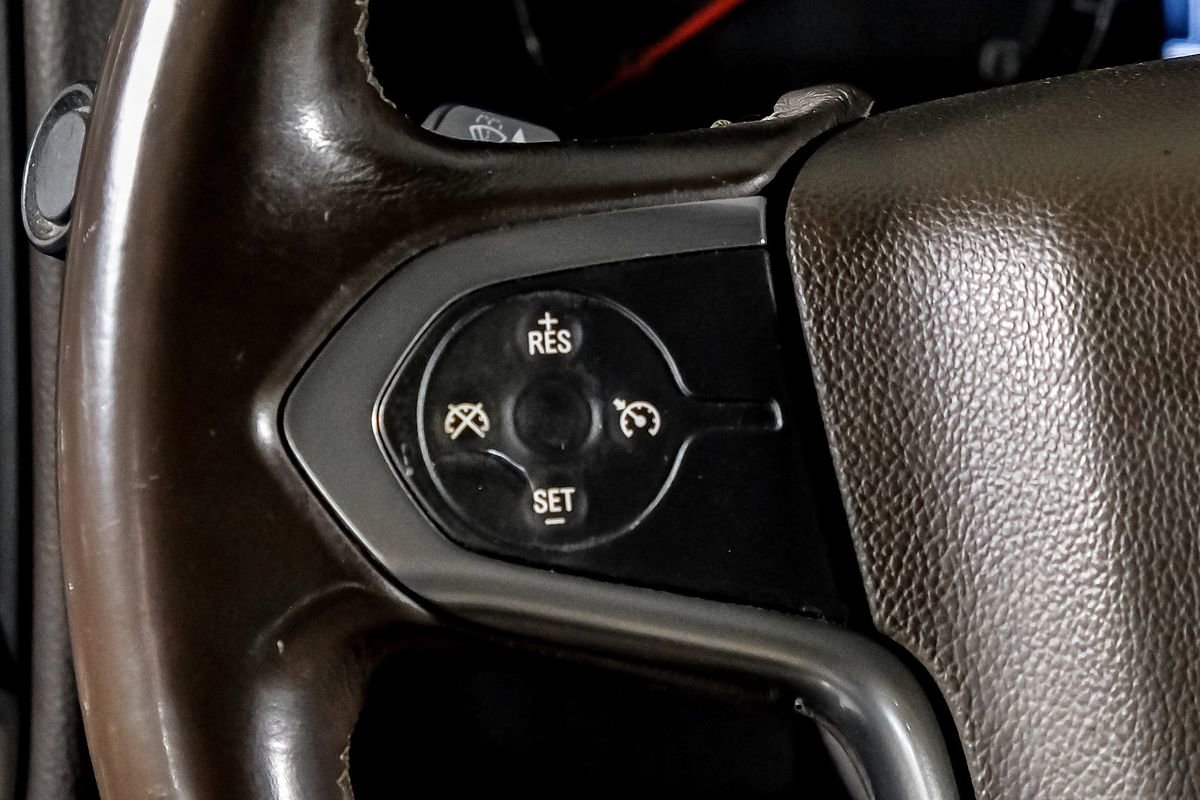 Used 2014 Chevrolet Silverado 1500 LT w/ LT Convenience Package image 17