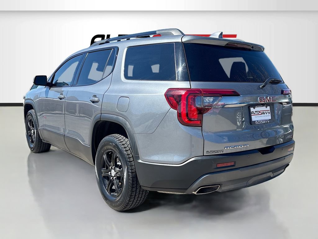 Used 2022 GMC Acadia AT4 w/ Technology Package AWD/4WD image 5