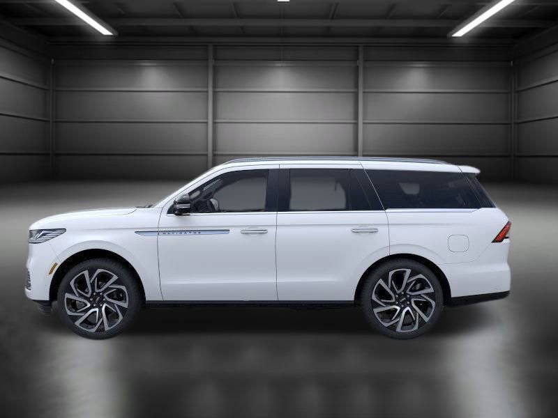 New 2026 Lincoln Navigator Reserve image 3