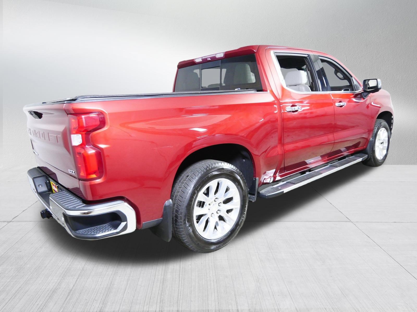 Certified 2019 Chevrolet Silverado 1500 LTZ w/ LTZ Premium Package AWD/4WD image 7