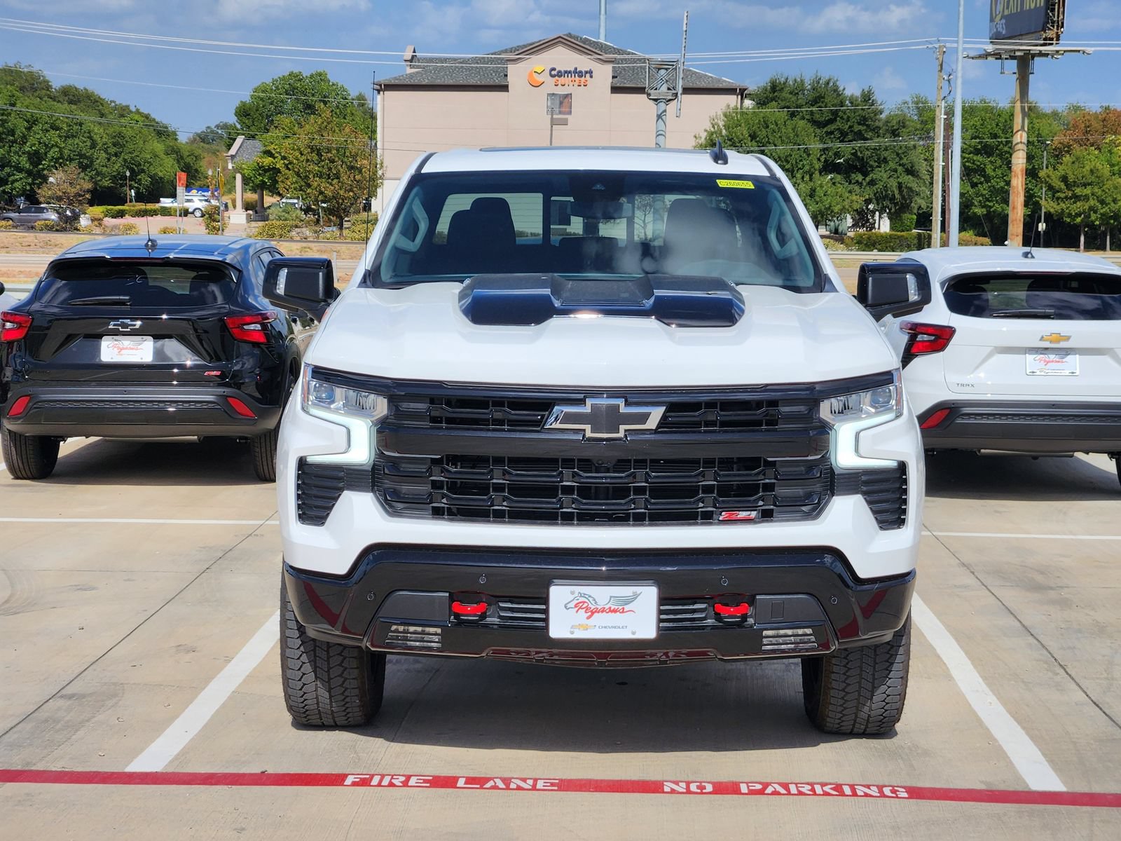 New 2026 Chevrolet Silverado 1500 LT Trail Boss w/ LT Trail Boss Premium Package AWD/4WD image 6
