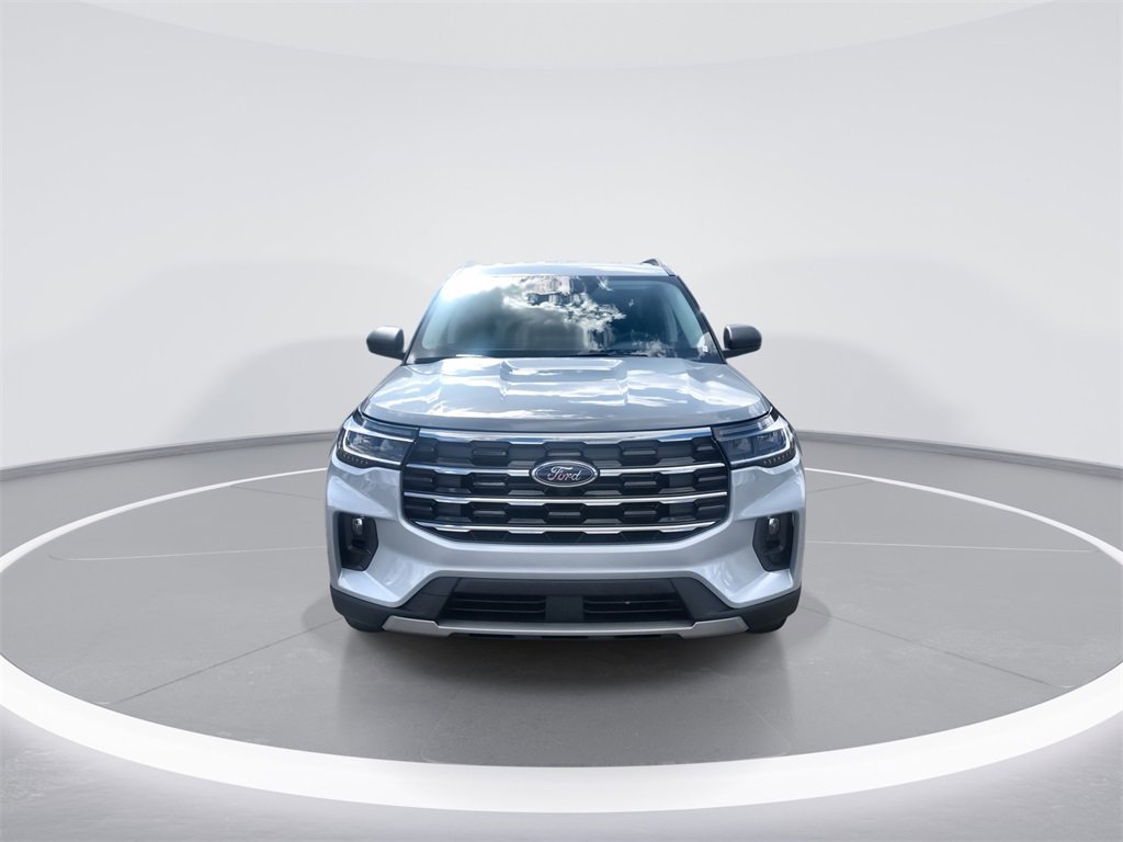 New 2025 Ford Explorer Active image 3