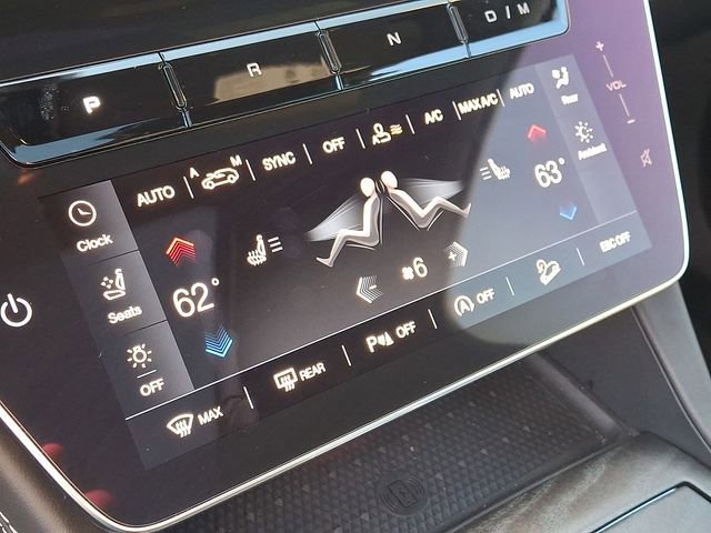 Used 2025 Maserati Grecale Modena image 16