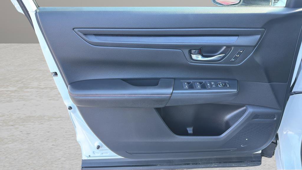 Used 2025 Honda CR-V Sport-L image 10