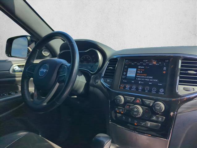 Used 2022 Jeep Grand Cherokee Laredo X RWD image 29