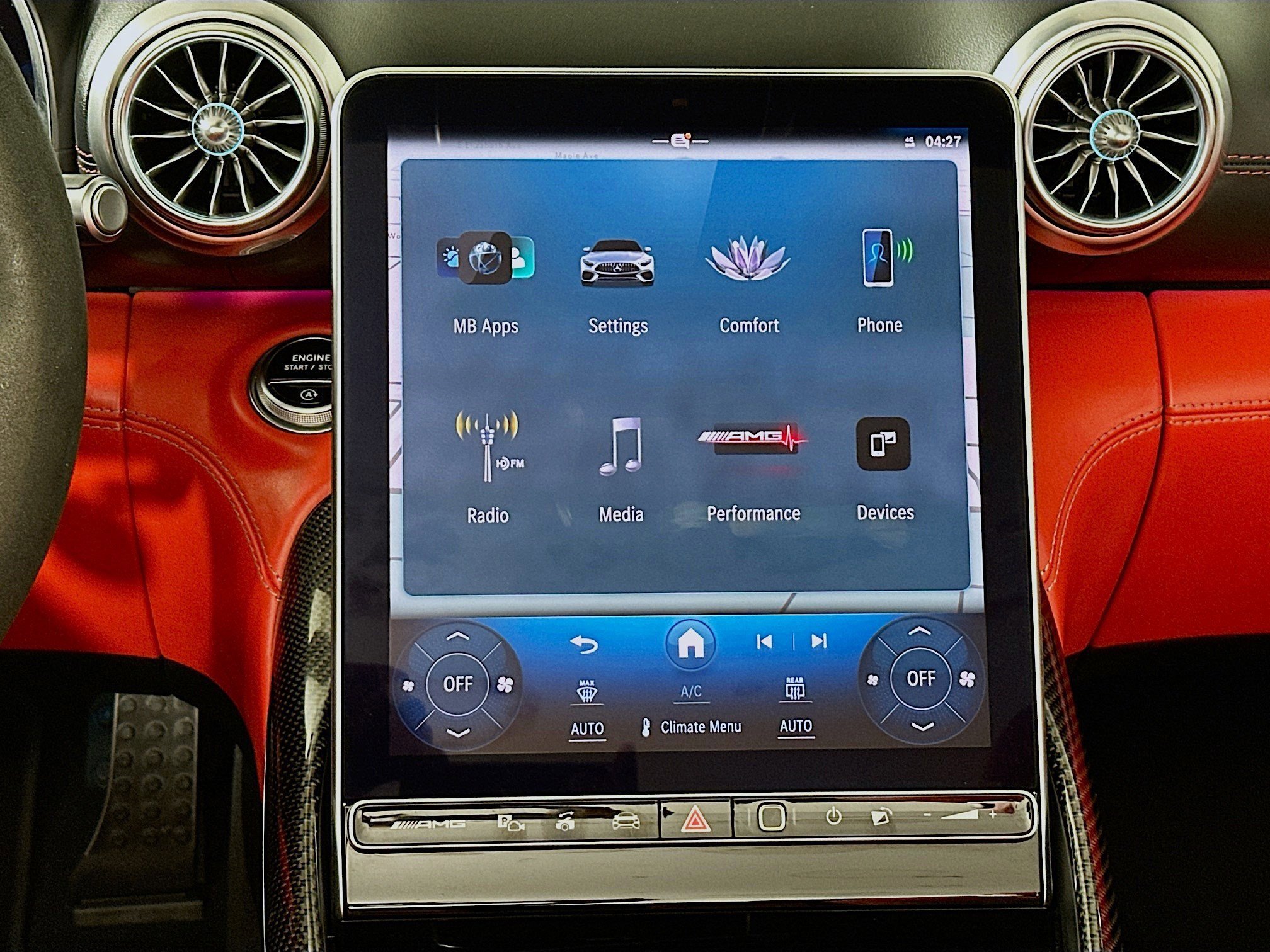 Used 2022 Mercedes-Benz SL 55 AMG 4MATIC w/ Driver Assistance Package image 12