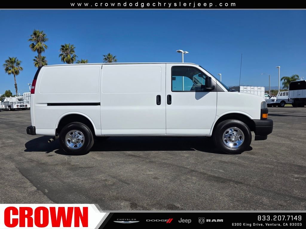 Used 2021 Chevrolet Express 2500 w/ Driver Convenience Package image 8