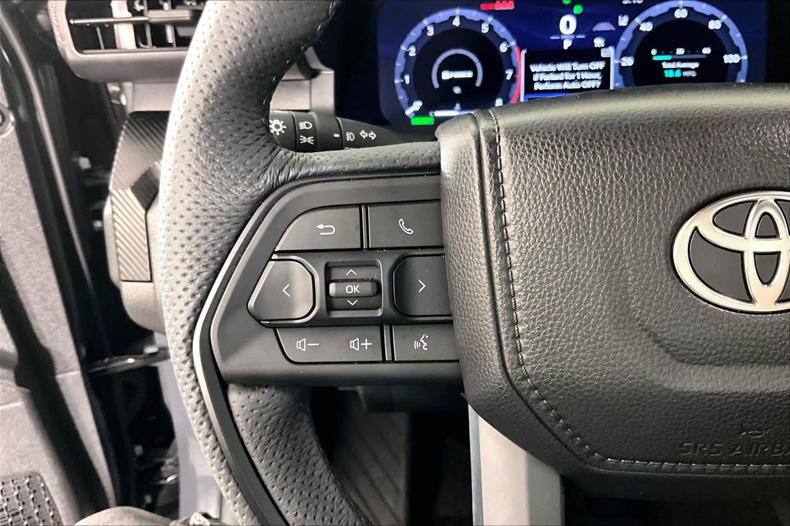 Used 2025 Toyota Tacoma TRD Pro AWD/4WD image 23