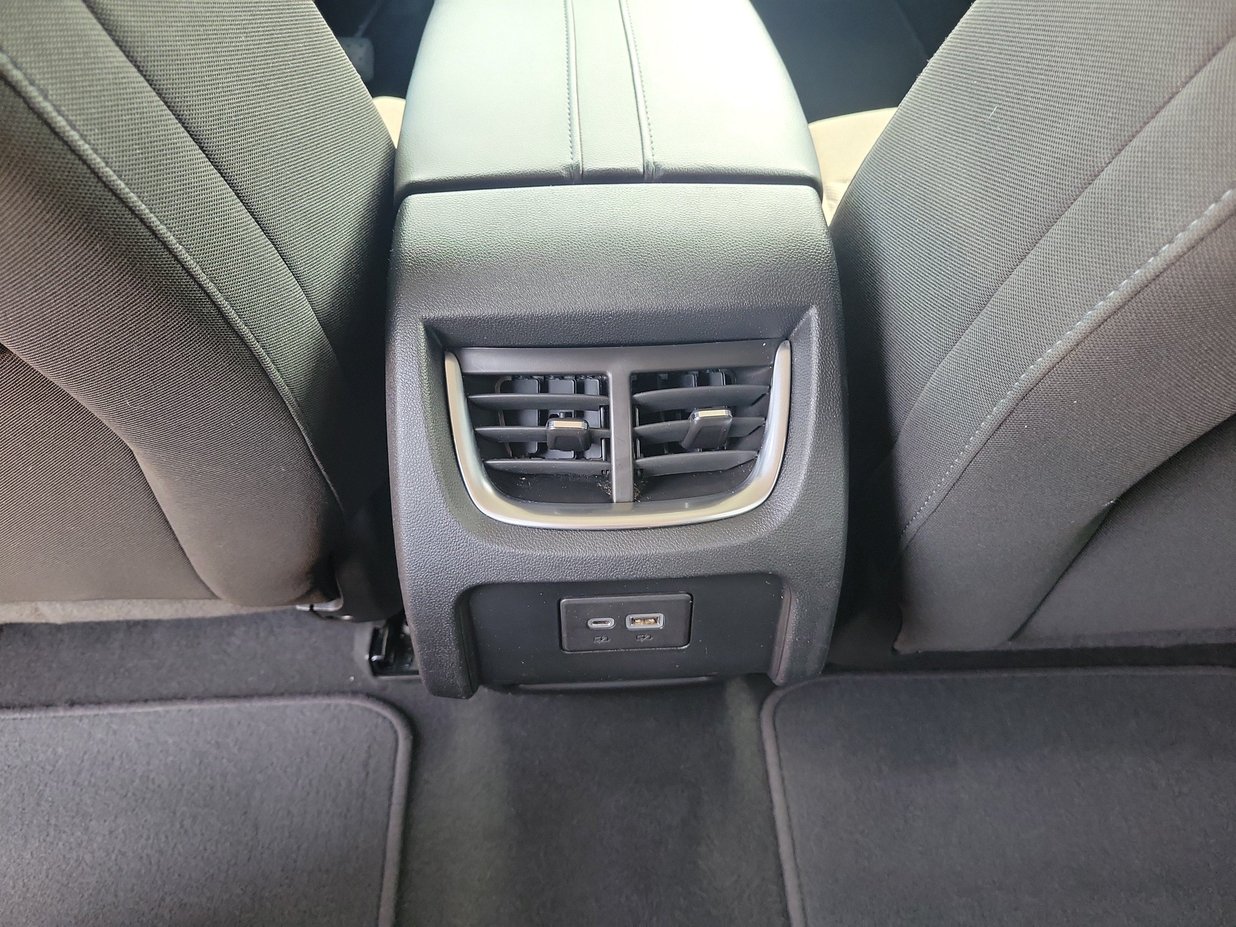 Used 2021 Chevrolet Blazer LT w/ Redline Edition FWD image 11