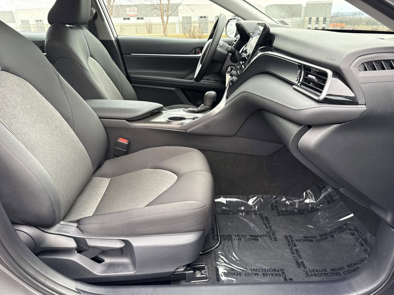 Used 2023 Toyota Camry LE image 18