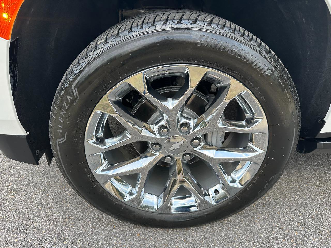 Used 2021 Chevrolet Suburban High Country RWD image 62