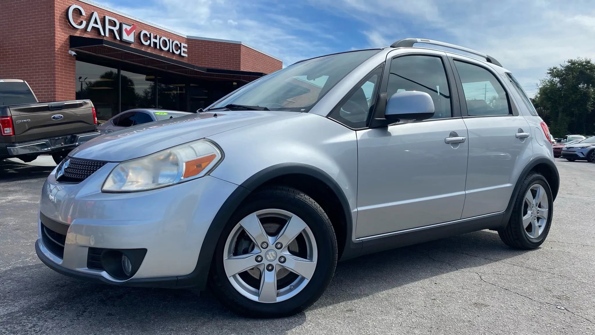 Used 2010 Suzuki SX4 Touring