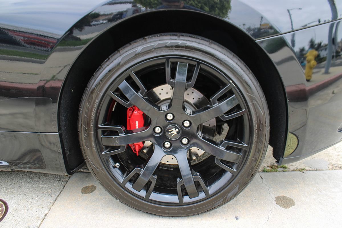 Used 2012 Maserati GranTurismo S RWD image 33