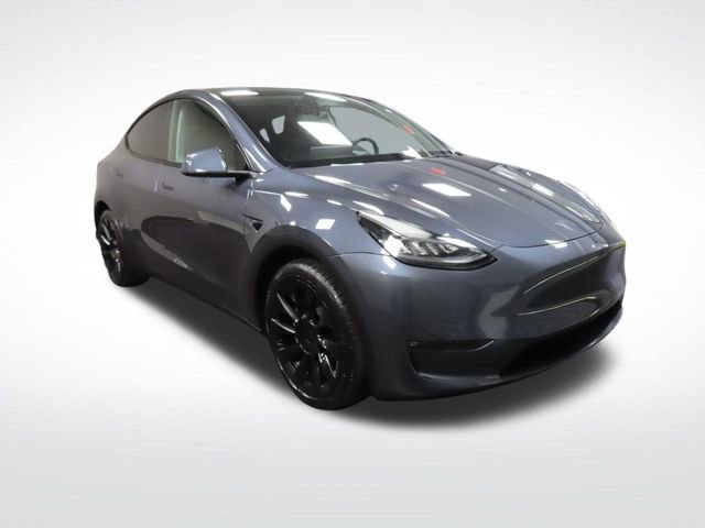 Used 2023 Tesla Model Y Long Range image 8
