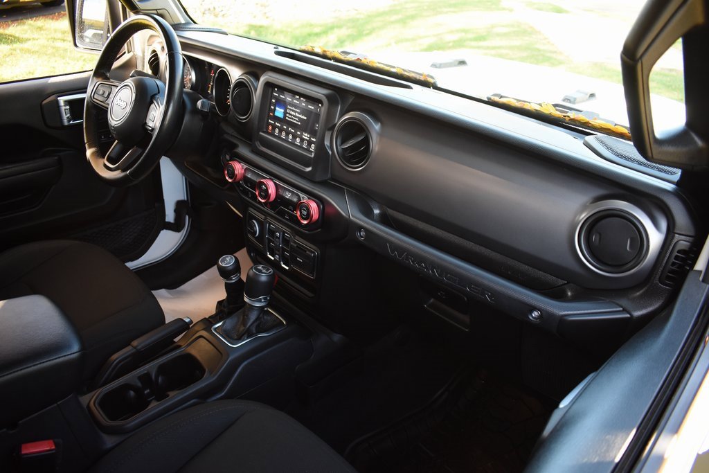 Used 2021 Jeep Wrangler Unlimited Sport image 36