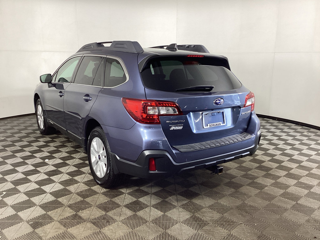 Used 2018 Subaru Outback 2.5i Premium image 4