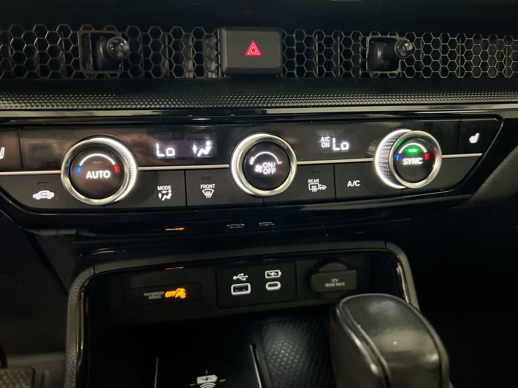 Used 2024 Honda CR-V Sport Touring image 17