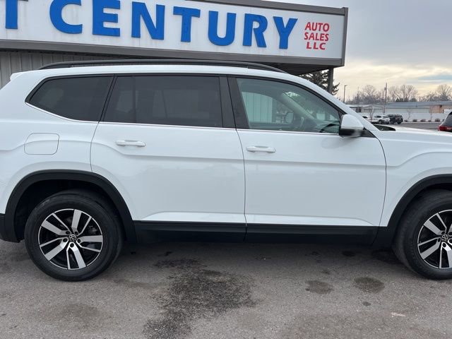 Used 2021 Volkswagen Atlas SE image 16