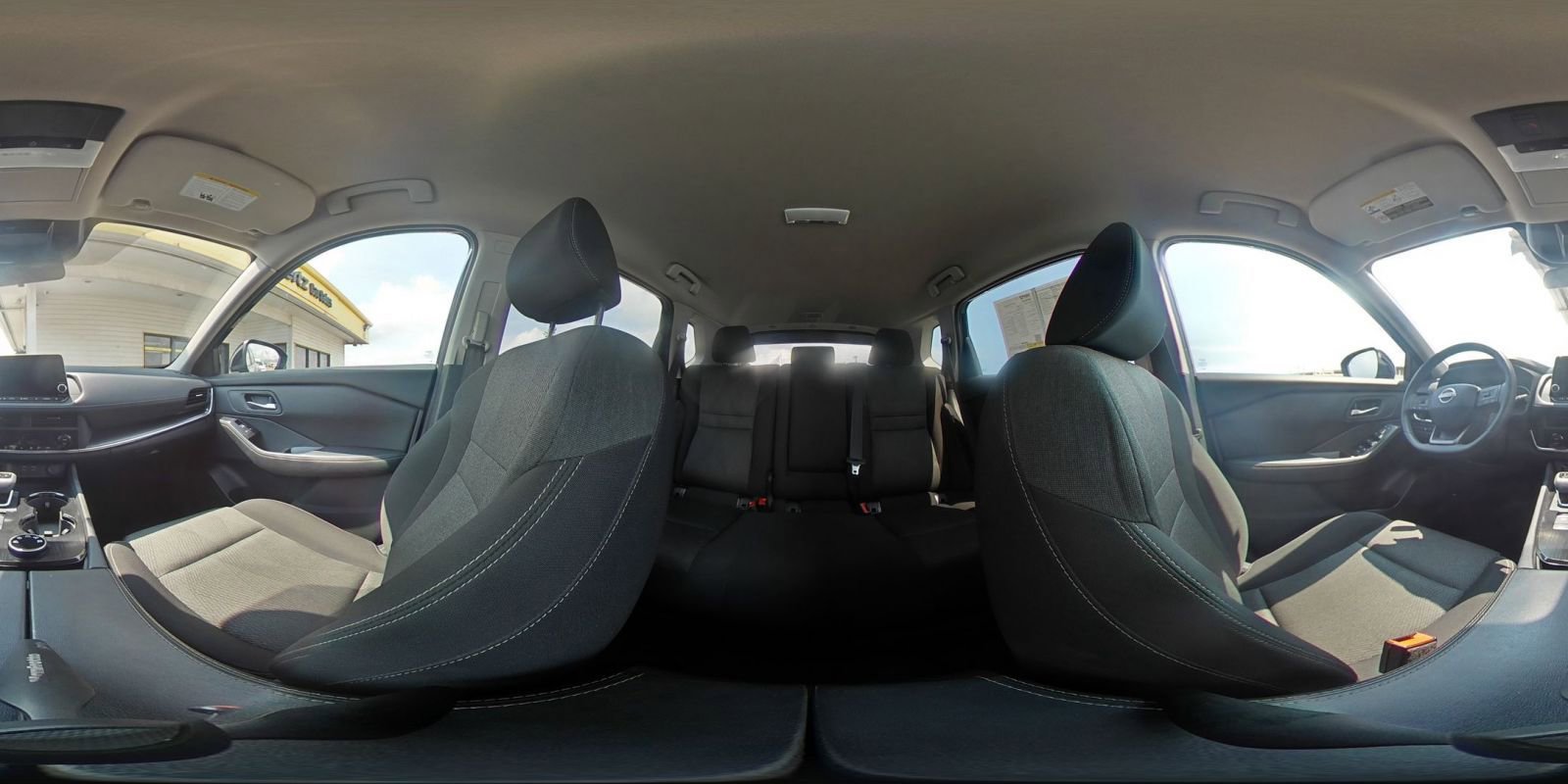 Used 2025 Nissan Rogue SV image 44