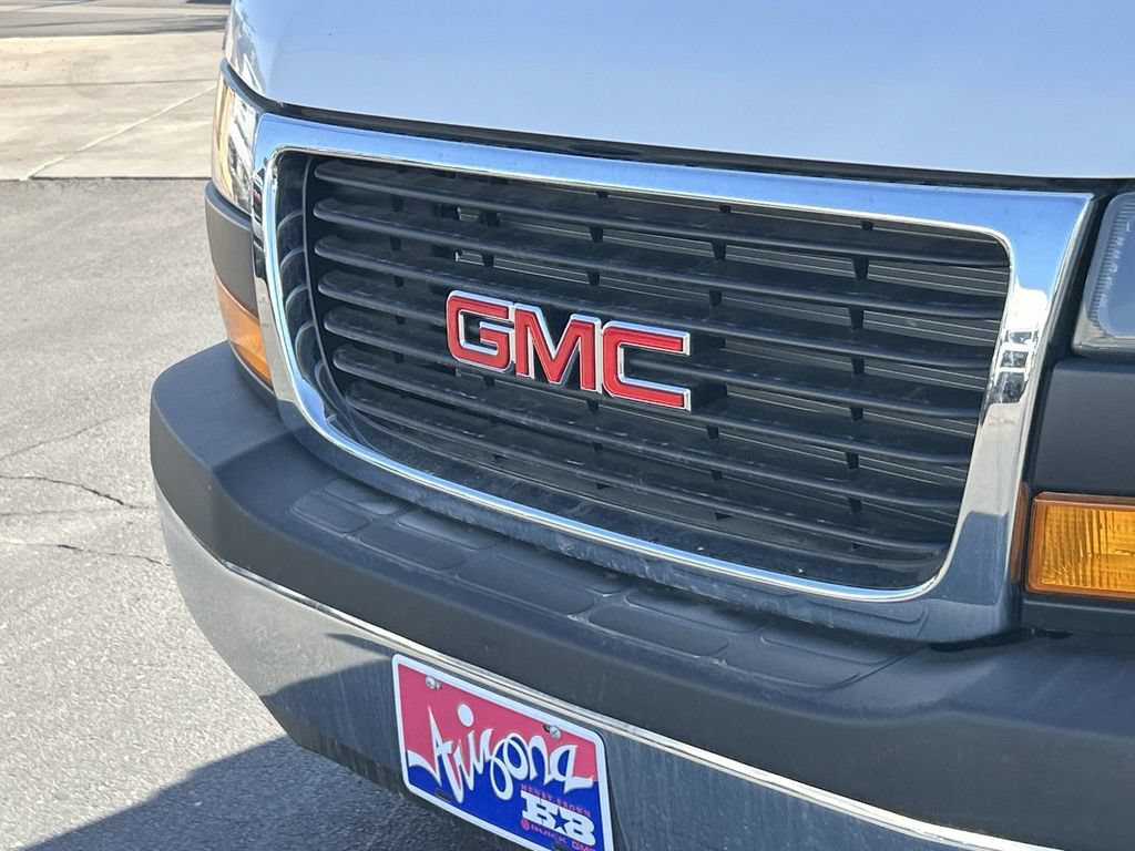 New 2025 GMC Savana 3500 w/ Power Convenience Package RWD image 30
