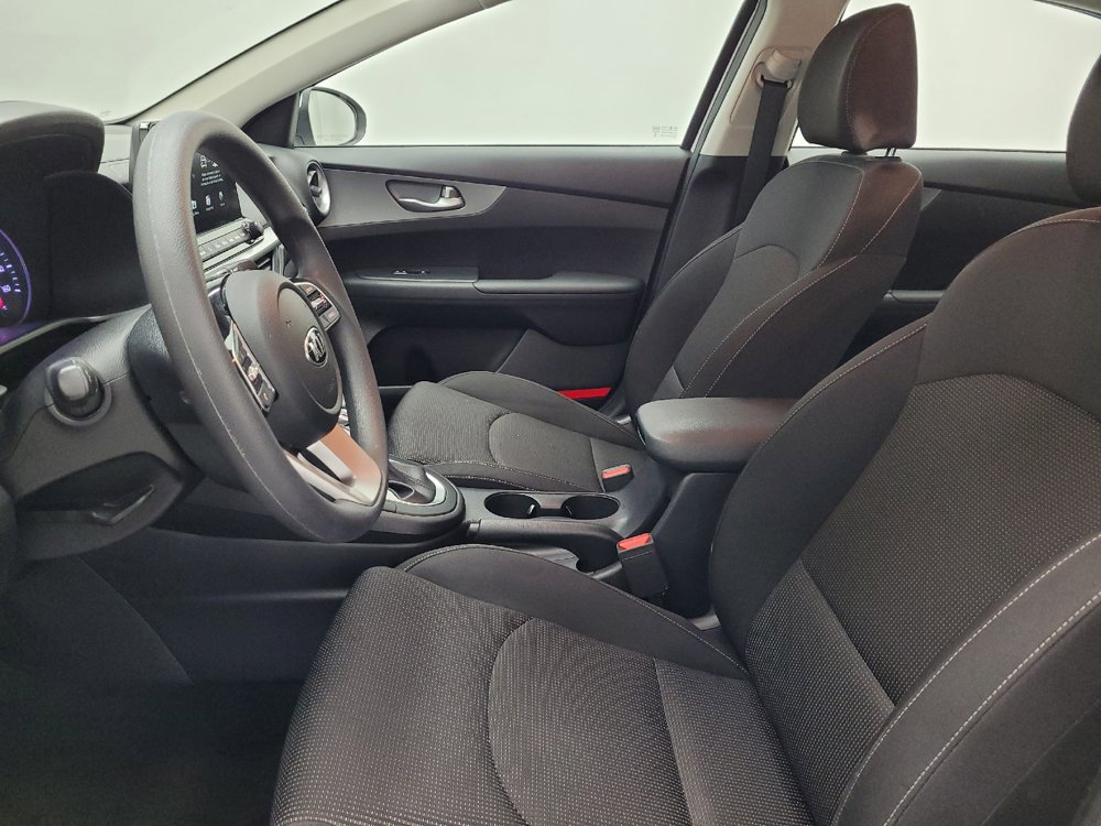 Used 2019 Kia Forte LXS FWD image 17