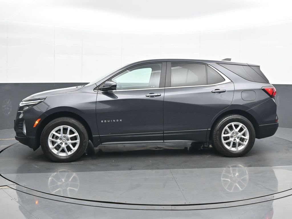 Used 2022 Chevrolet Equinox LT image 3