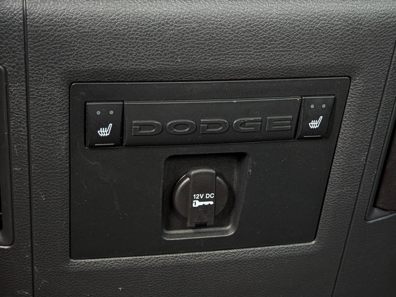 Used 2012 RAM 1500 Laramie AWD/4WD image 28