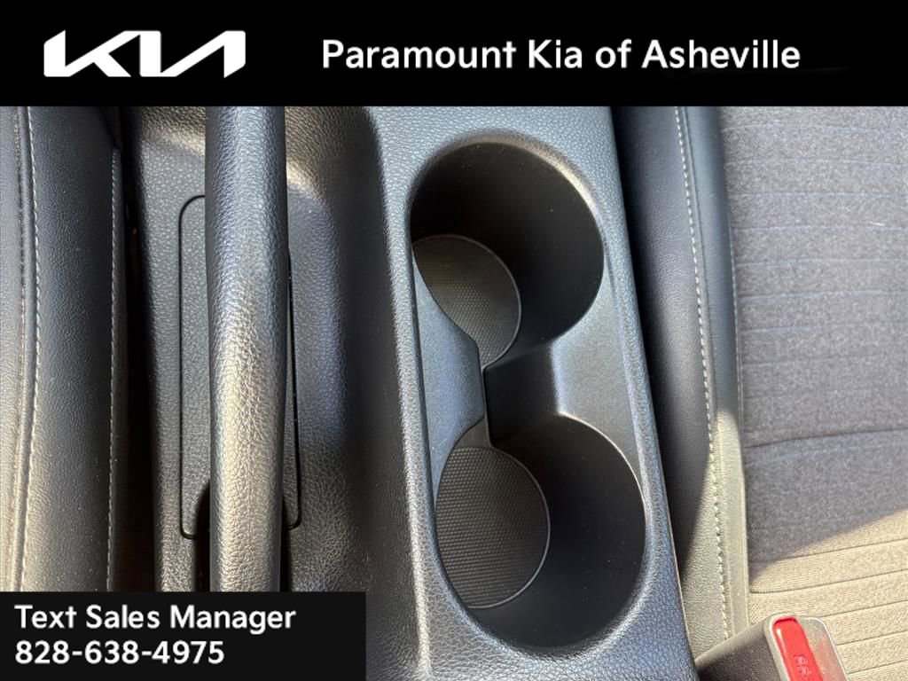 Used 2022 Kia Seltos S image 27