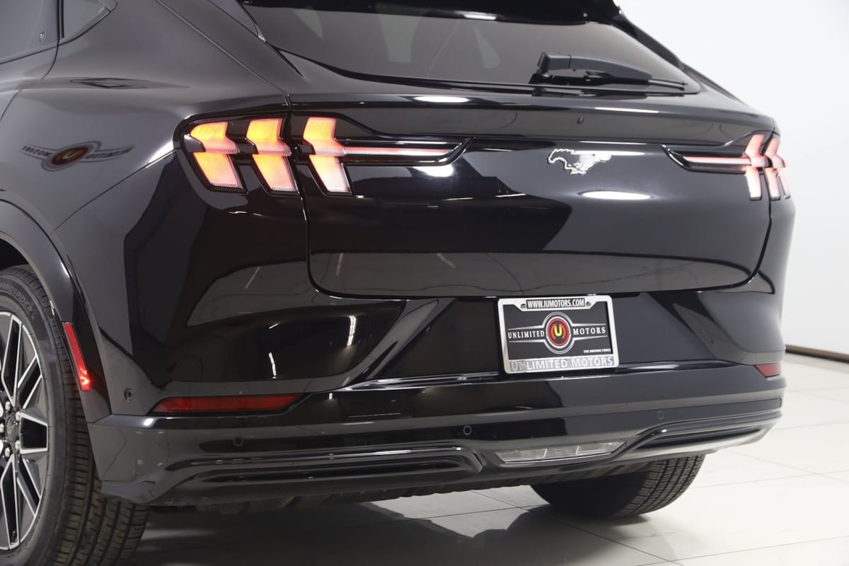 Used 2024 Ford Mustang Mach-E Premium AWD/4WD image 24
