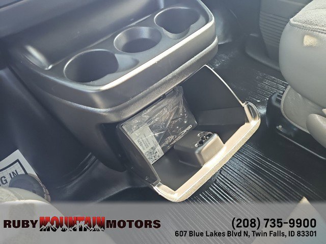 Used 2024 GMC Savana 2500 w/ Driver Convenience Package RWD image 23