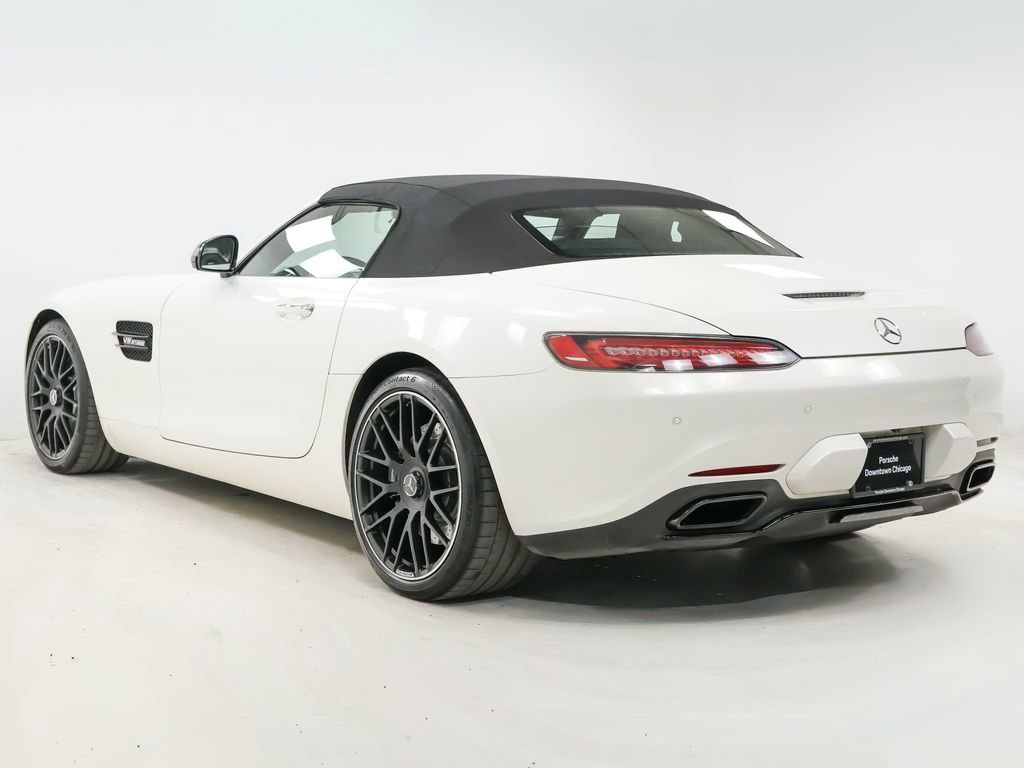 Used 2018 Mercedes-Benz AMG GT Roadster image 3