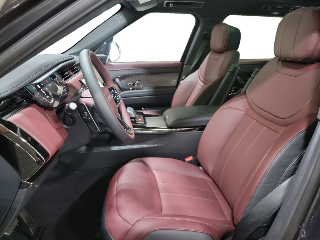New 2025 Land Rover Range Rover Sport Dynamic SE image 13