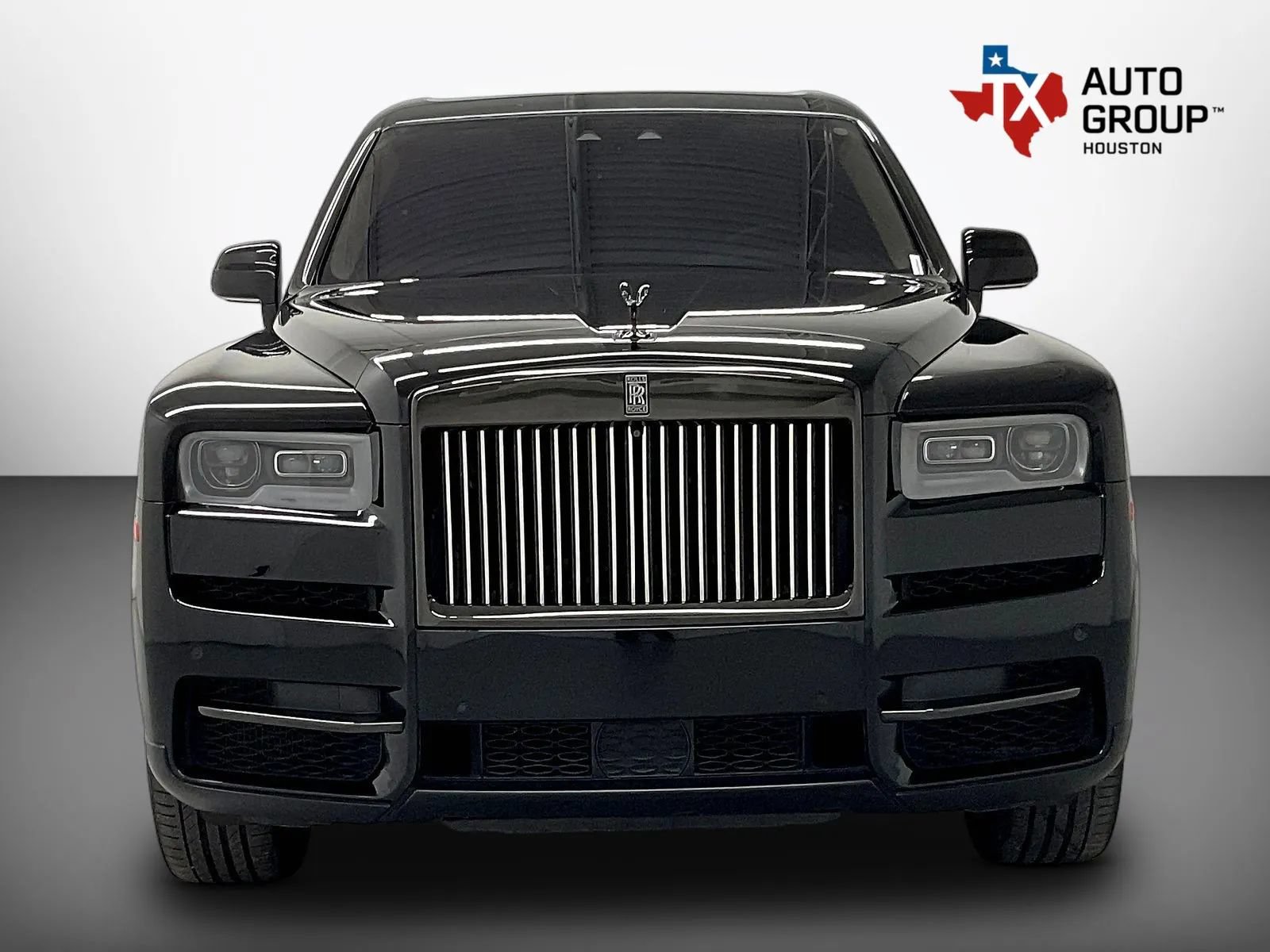 Used 2021 Rolls-Royce Cullinan Black Badge AWD/4WD image 6