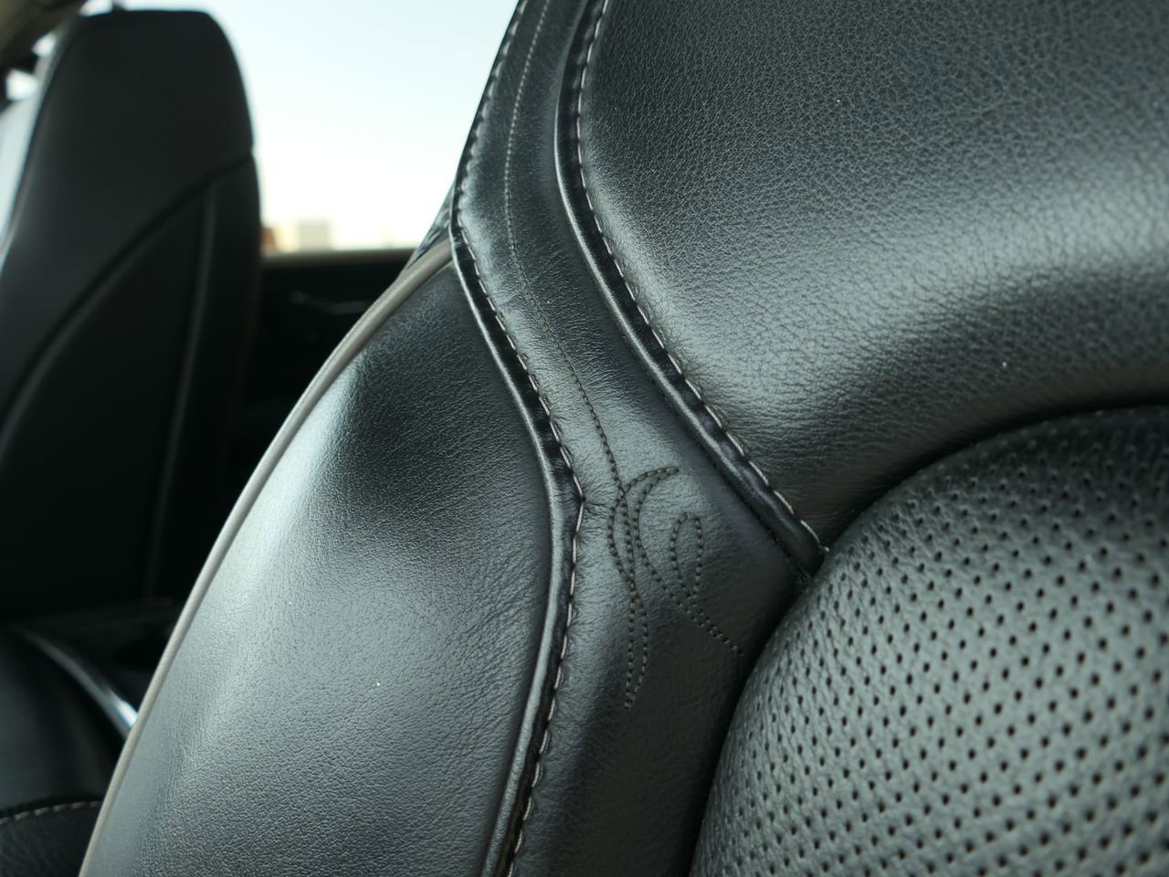 Used 2022 RAM 1500 Limited w/ Body Color Bumper Group image 15