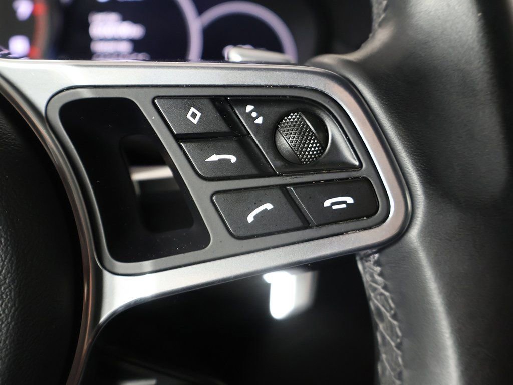 Used 2023 Porsche Cayenne Platinum Edition w/ Premium Package Plus image 42