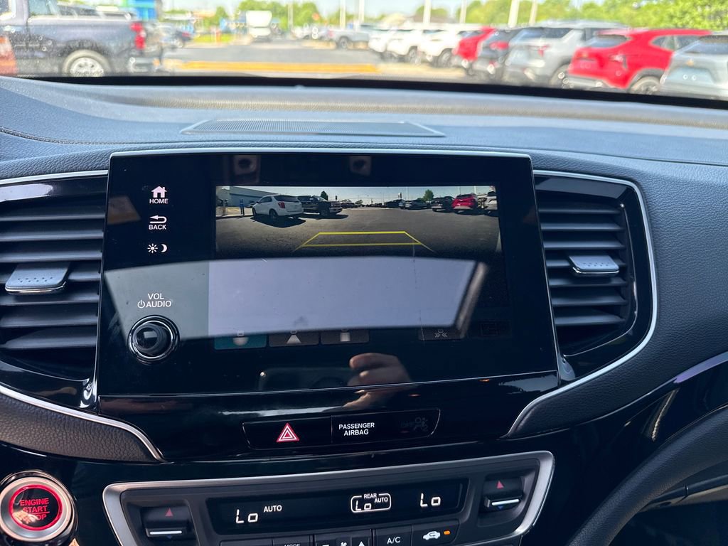 Used 2021 Honda Pilot Black Edition image 23