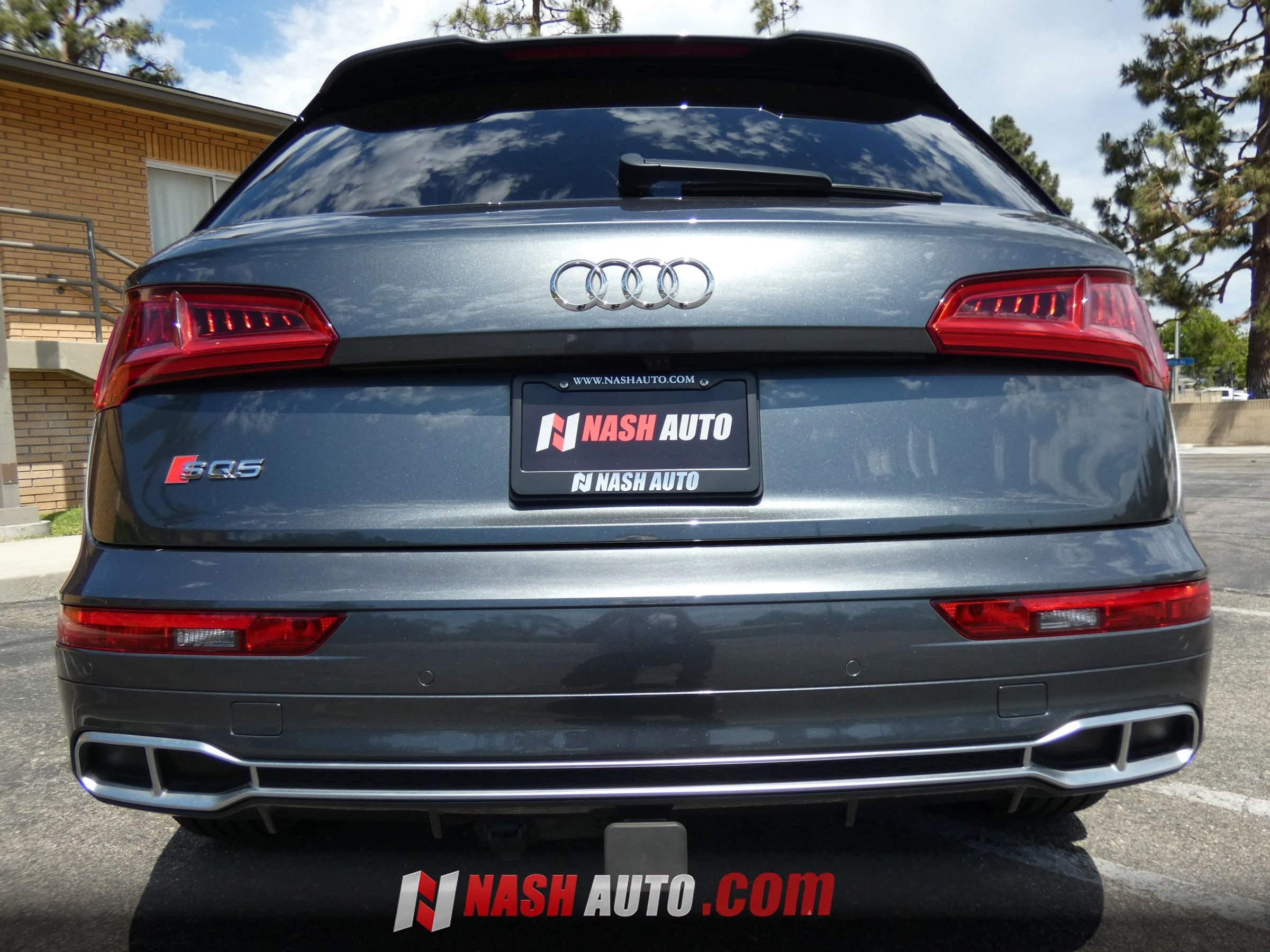 Used 2018 Audi SQ5 Premium Plus w/ S Sport Package AWD/4WD image 11