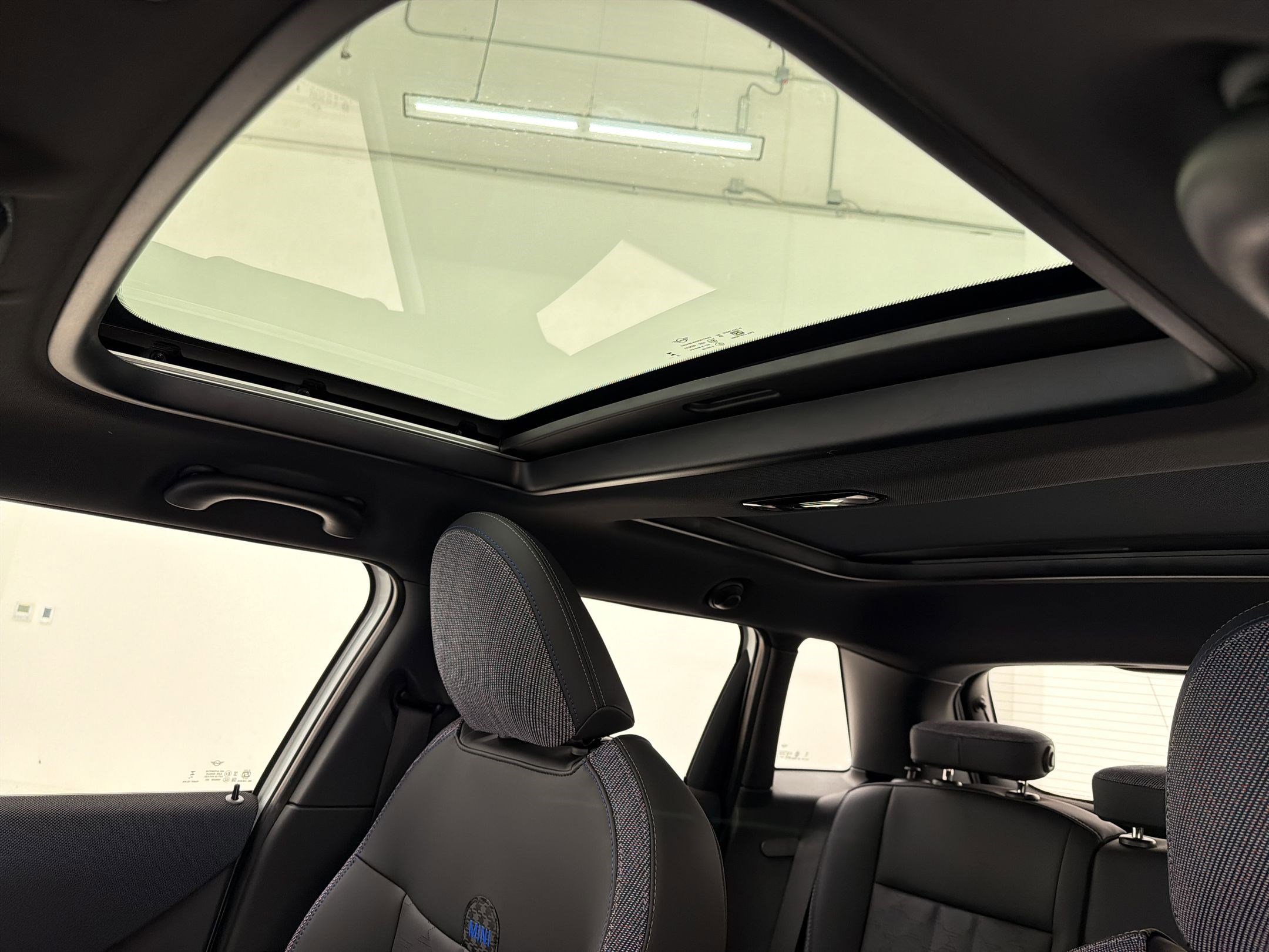 New 2026 MINI Cooper 4-Door Hardtop image 13