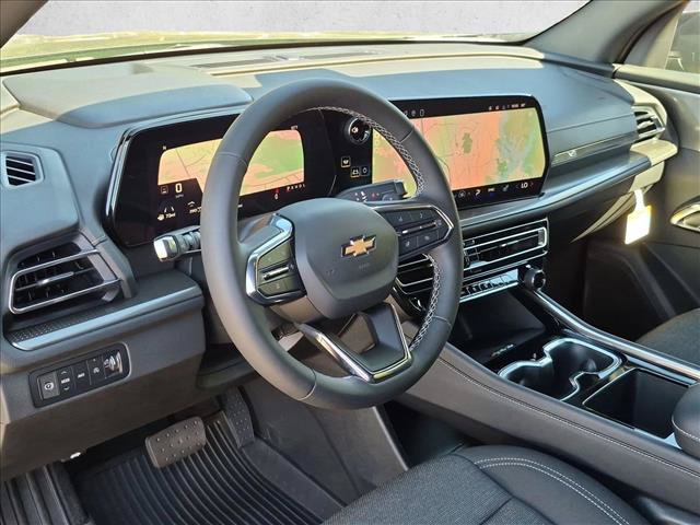 New 2027 Chevrolet Traverse LT w/ LPO, Floor Liner Package AWD/4WD image 3