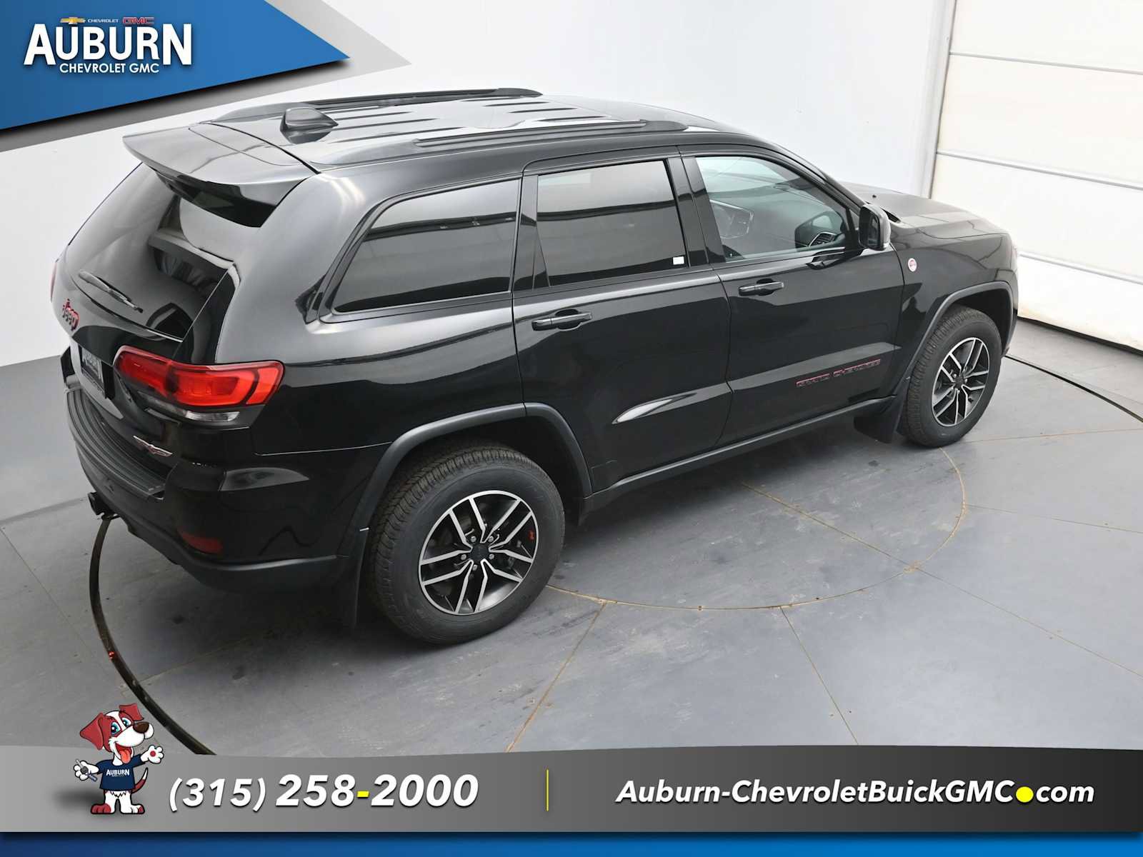 Used 2020 Jeep Grand Cherokee Trailhawk AWD/4WD image 33