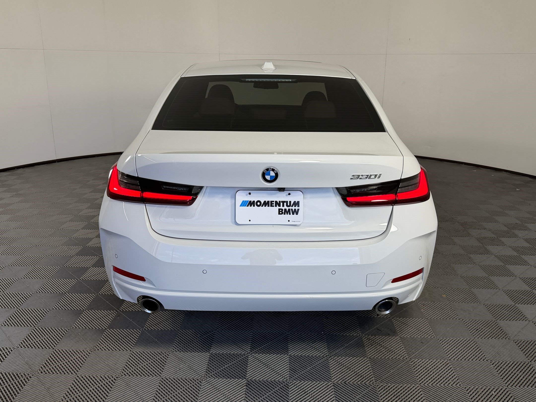 Certified 2023 BMW 330i Sedan w/ Parking Assistance Package RWD image 10
