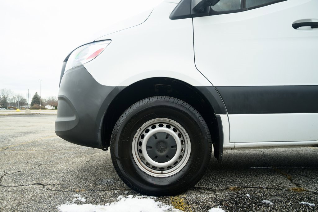 Used 2019 Mercedes-Benz Sprinter 144 Cargo image 10