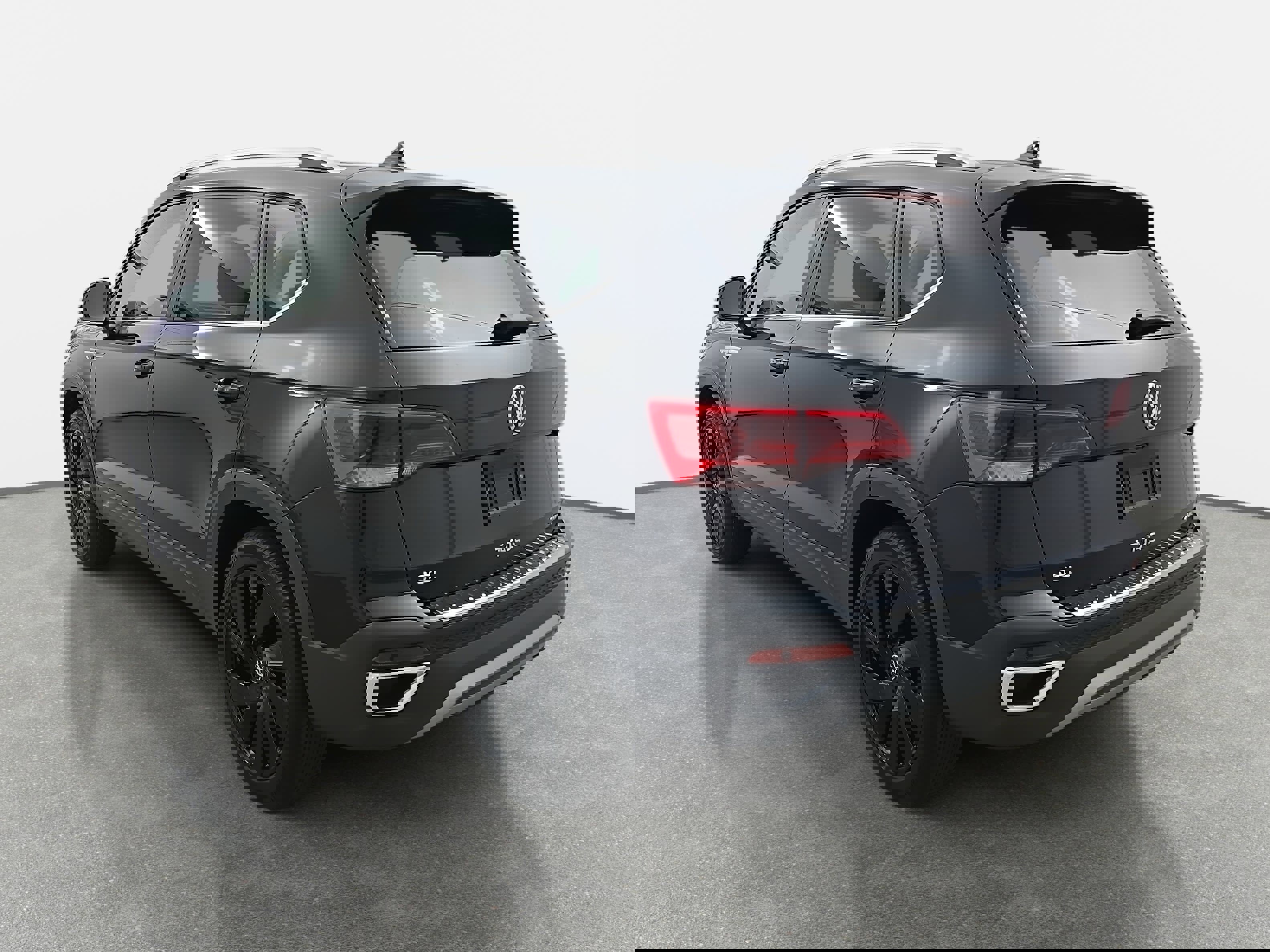 Certified 2023 Volkswagen Taos SEL w/ Black Wheel Package image 5