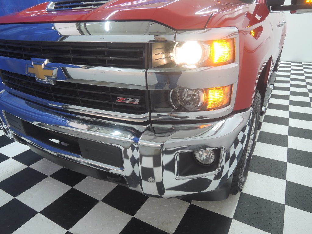 Used 2017 Chevrolet Silverado 2500 LTZ w/ Duramax Plus Package AWD/4WD image 45