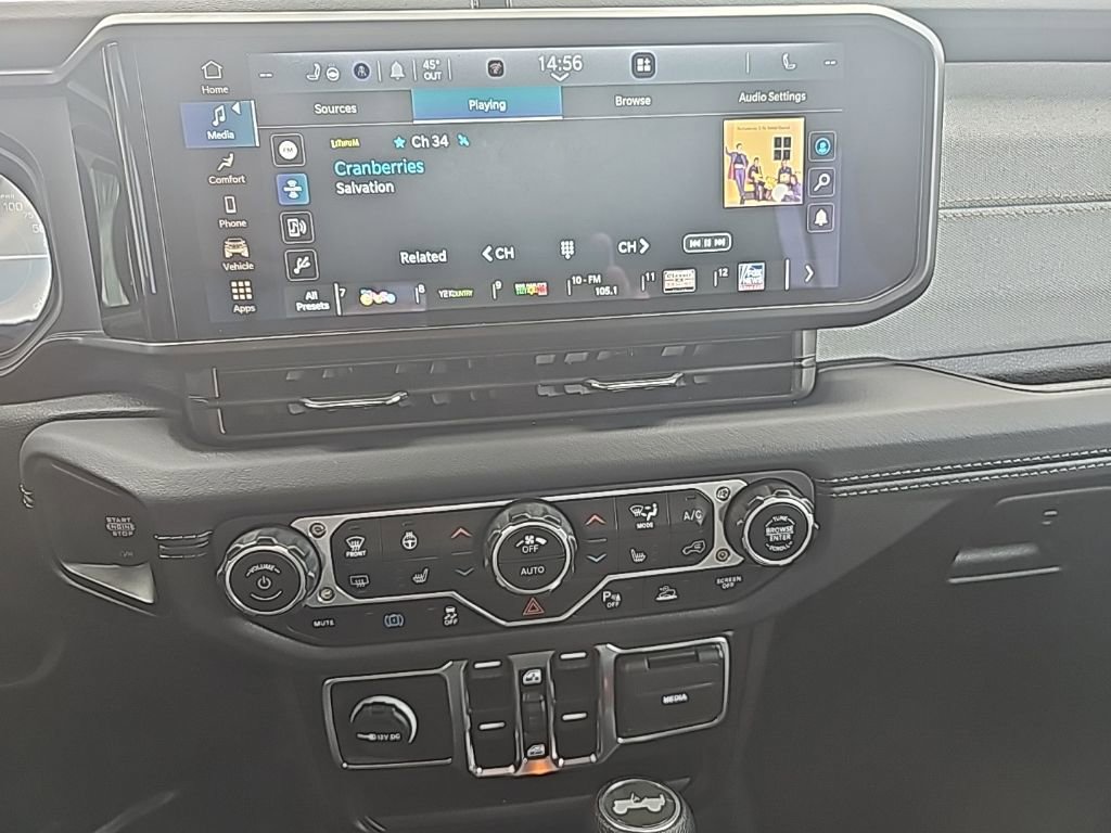 Certified 2025 Jeep Wrangler Unlimited Sahara w/ Safety Group image 26