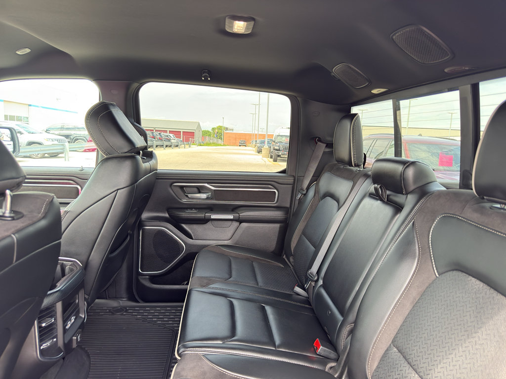 Used 2023 RAM 1500 Laramie AWD/4WD image 33
