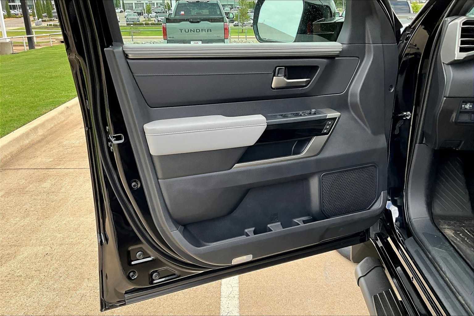 New 2026 Toyota Tundra Limited image 10